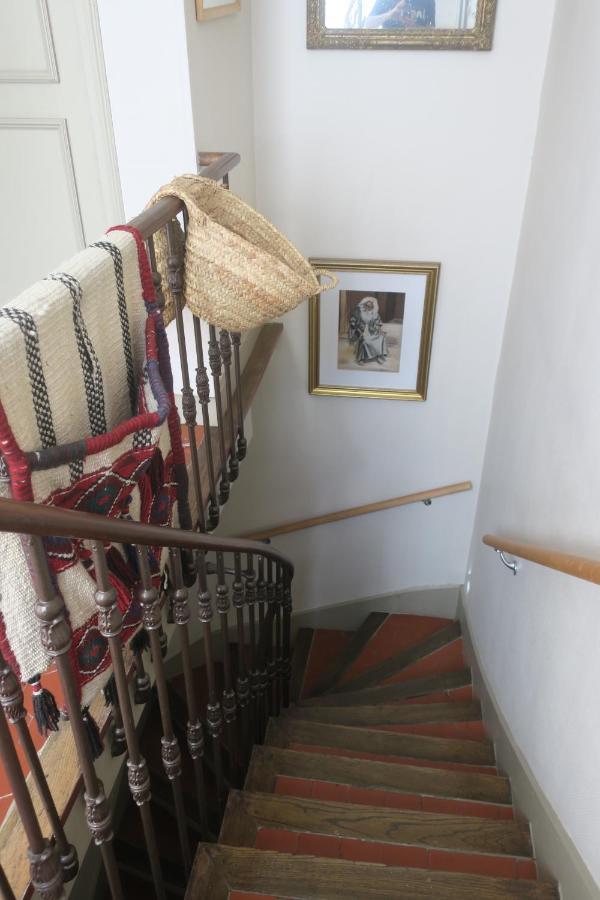 Tombe La Nefle Bed & Breakfast Avignon Exterior photo