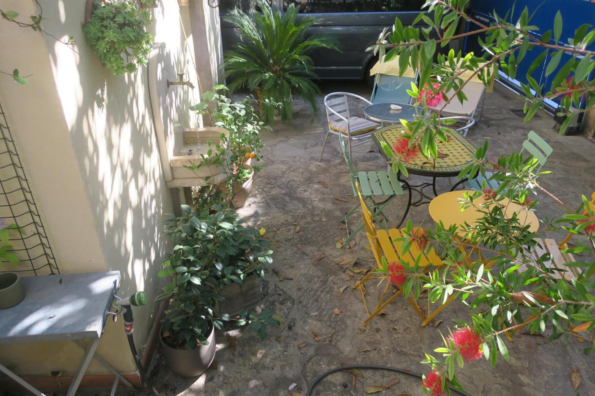Tombe La Nefle Bed & Breakfast Avignon Exterior photo