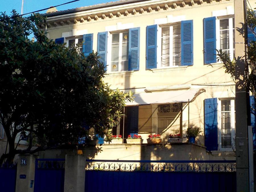 Tombe La Nefle Bed & Breakfast Avignon Exterior photo